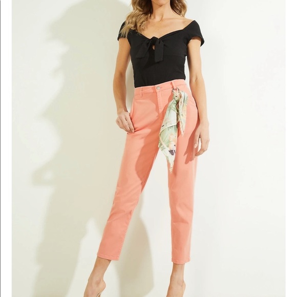 Guess Tops - ⏰Guess Black Bow Detail T Shirt